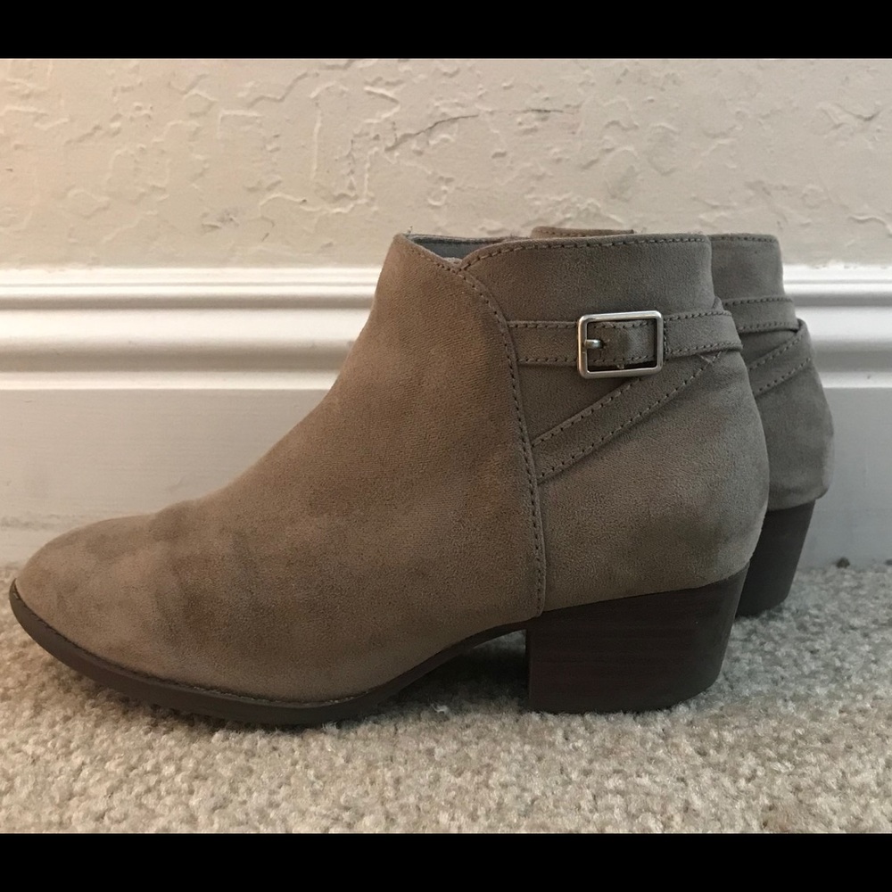 Chocolate Malted Suede Little Girls Ankle Boots
